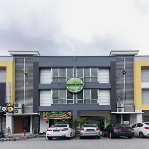 Hotel Clover **
